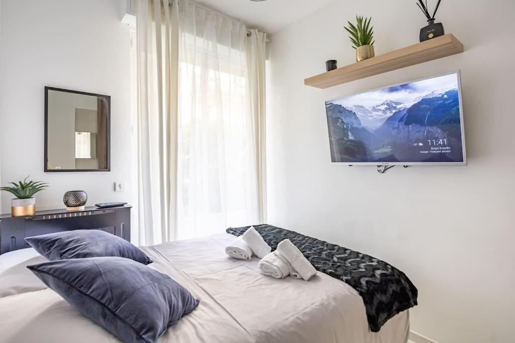 Cozy Studio Near The Eiffel Tower ปารีส ภายนอก รูปภาพ