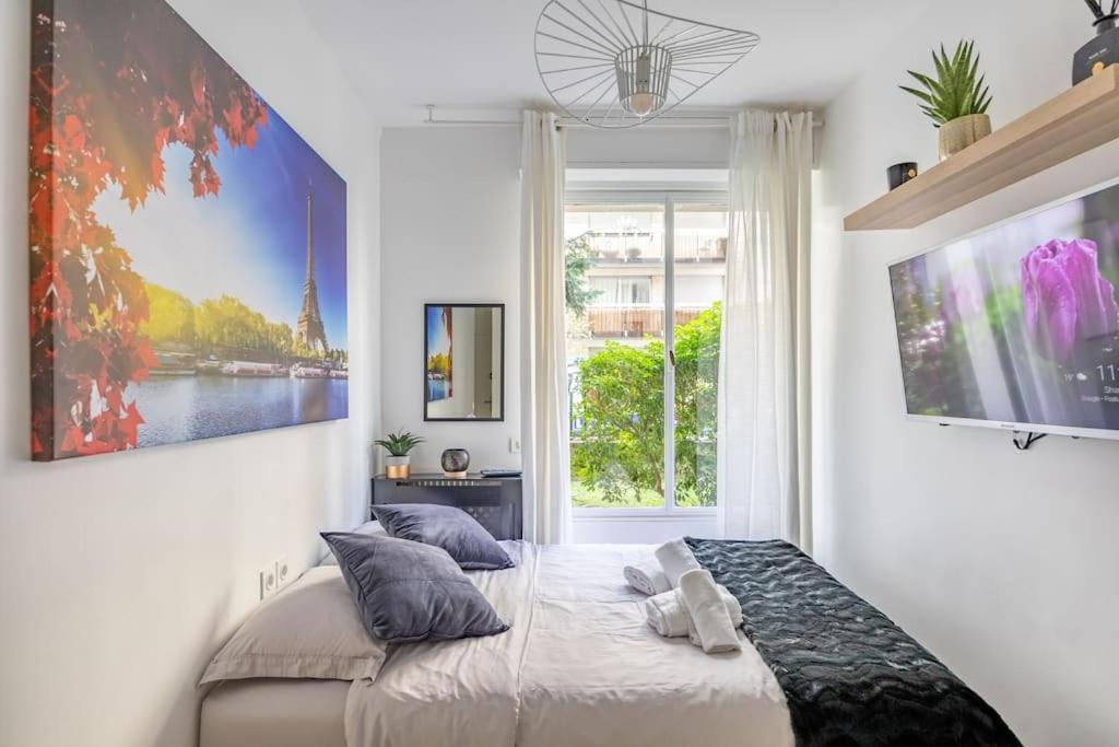 Cozy Studio Near The Eiffel Tower ปารีส ภายนอก รูปภาพ