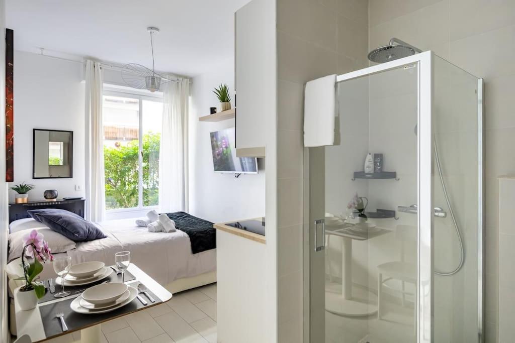 Cozy Studio Near The Eiffel Tower ปารีส ภายนอก รูปภาพ